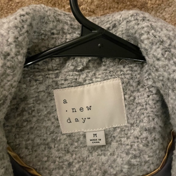 Women’s Grey Peacoat - Picture 2 of 2